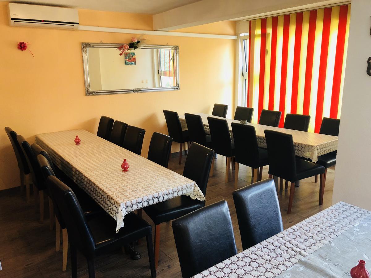 Villa Polonia Мостар Екстериор снимка